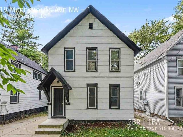 2 Bedroom Home for Rent at 819 Mcreynolds Ave Nw #1, Grand Rapids, MI 49504 West Grand