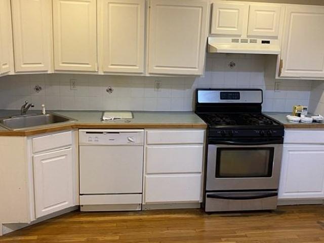 2 Bedroom Home for Rent at 88A Old Colony Ave #2, Quincy, MA 02170 Wollaston