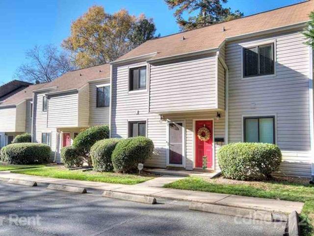 2 Bedroom Home for Rent at 951 Hollywood St #K, Charlotte, NC 28211 Cotswold