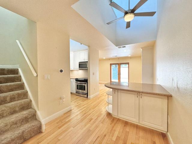 2 Bedroom Home for Rent at 966 Q St, Sacramento, CA 95811 Downtown Sacramento