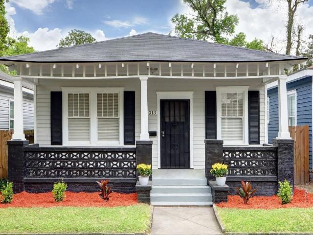 2 Bedroom Home for Rent at 1013 W Victory Dr, Savannah, GA 31405 Cann Park