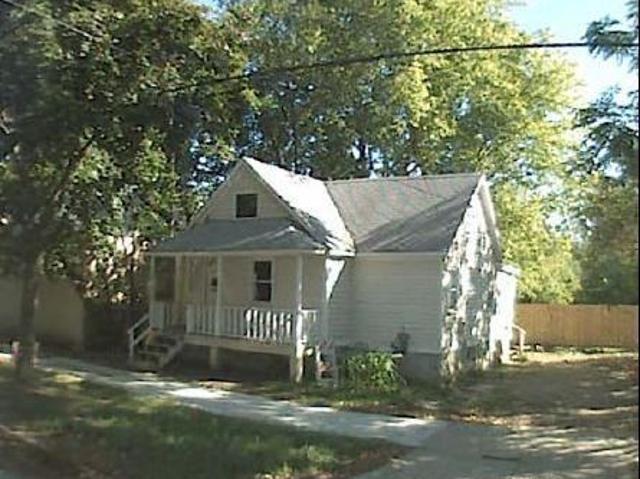 2 Bedroom Home for Rent at 110 Indiana Ave Nw, Grand Rapids, MI 49504 SWAN