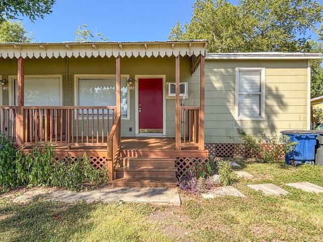 2 Bedroom Home for Rent at 124 S Krueger Ave #1, New Braunfels, TX 78130