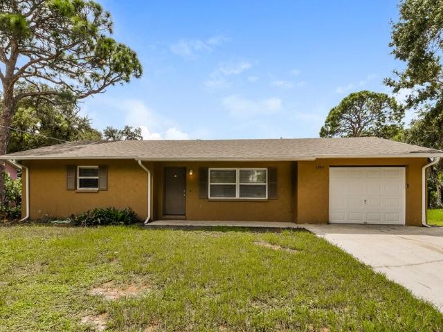 2 Bedroom Home for Rent at 1340 43rd St, Sarasota, FL 34234 Bayou Oaks