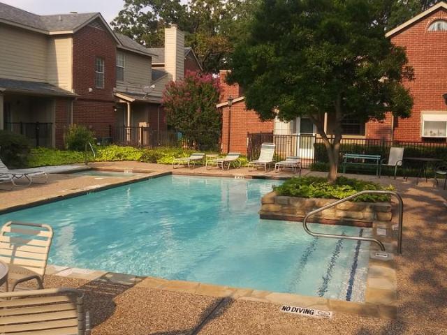 2 Bedroom Home for Rent at 1456 Meadowood Village Dr, Fort Worth, TX 76120