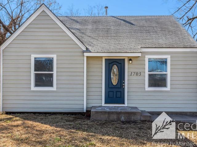 2 Bedroom Home for Rent at 1703 E Looman St, Wichita, KS 67219 Northeast Millair