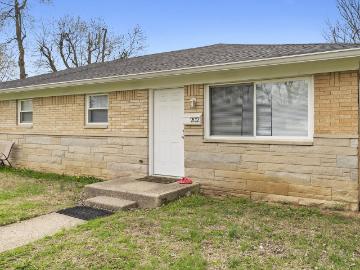2 Bedroom Home for Rent at 202 South Kenmore Road, Indianapolis, IN 46219 Irvington