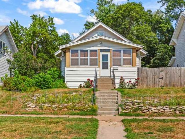 2 Bedroom Home for Rent at 2315 N 61st St, Omaha, NE 68104 Benson