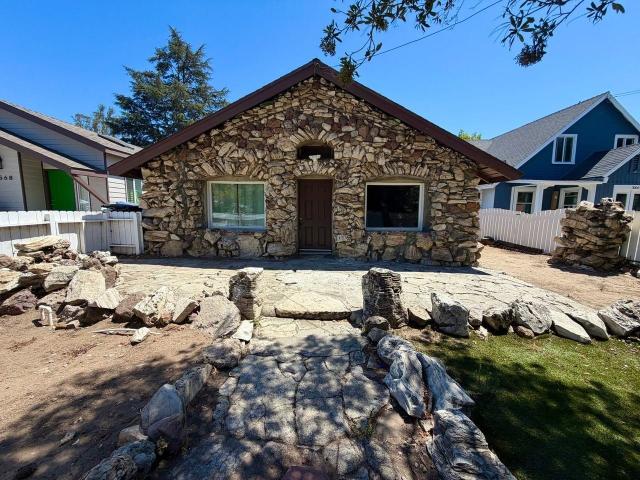 2 Bedroom Home for Rent at 3056 Crescent Way, Thousand Oaks, CA 91362