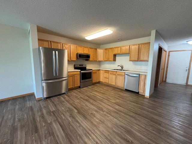 2 Bedroom Home for Rent at 309 Williamsburg Pl Apt B, New Richmond, WI 54017