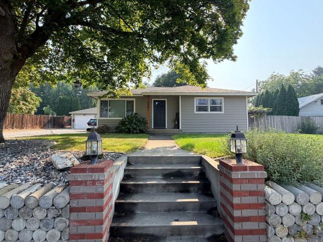2 Bedroom Home for Rent at 323 N Kentucky Ave, East Wenatchee, WA 98802