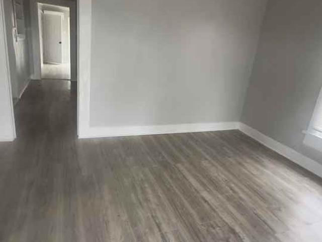 2 Bedroom Home for Rent at 323 W 22nd St #1, Anniston, AL 36201