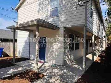 2 Bedroom Home for Rent at 3540 Se 119th Ave #4, Portland, OR 97266 Powellhurst Gilbert