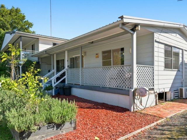 2 Bedroom Home in the Heart of Budgewoi