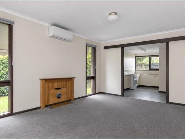 2 Bedroom Home in Central Location