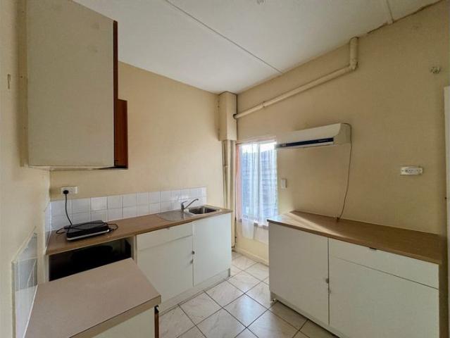2 Bedroom Home in Mont Albert North
