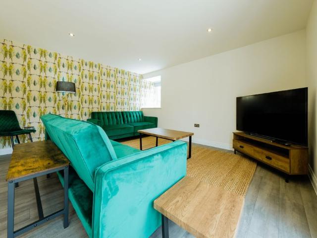 2 Bedroom Home – Medium Let