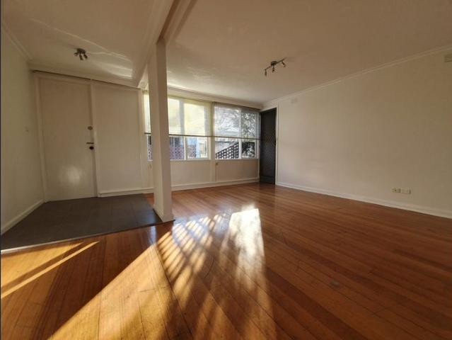 2 bedroom home perfect for you!