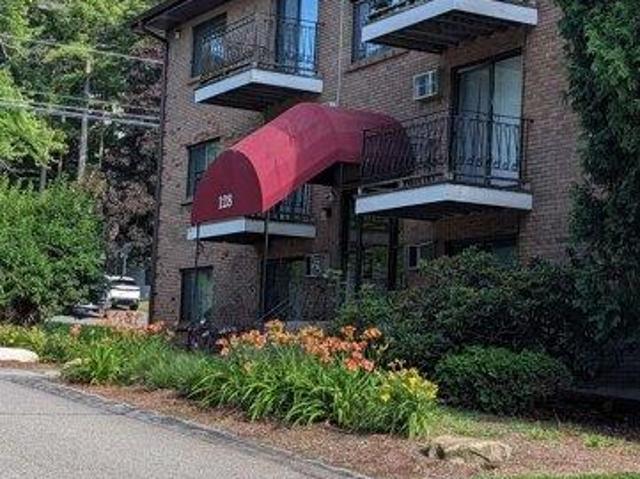 2 bedroom, Hooksett NH 03106 104298218