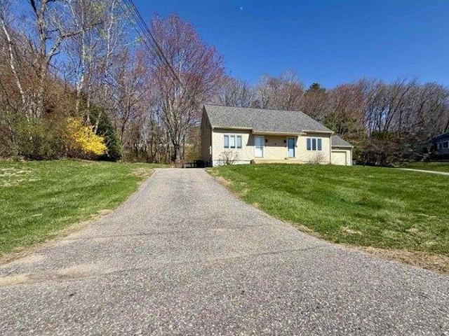 2 bedroom, Hooksett NH 03106 105317052