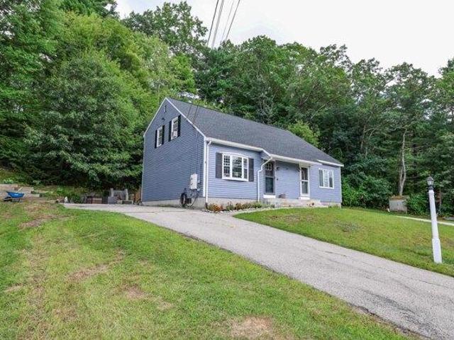 2 bedroom, Hooksett NH 03106 105385286