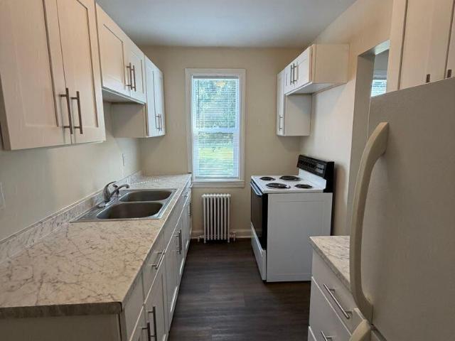 2 bedroom, Hoopeston IL 60942 105663503