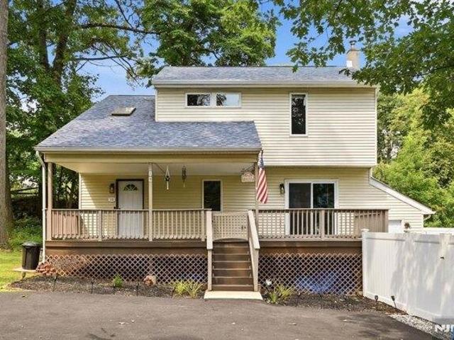 2 bedroom, Hopatcong NJ 07843 105278499