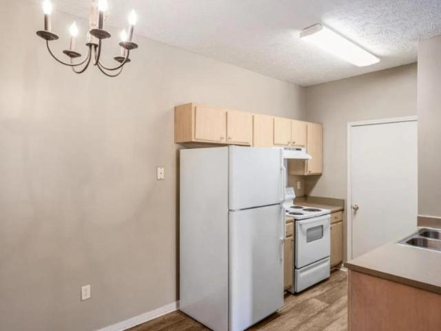 2 bedroom, Hattiesburg MS 39401 LS103672715