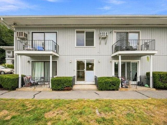 2 bedroom, Haverhill MA 01830 105497966