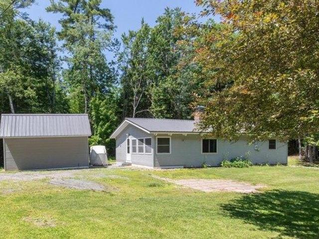 2 bedroom, Haverhill NH 03765 105438878