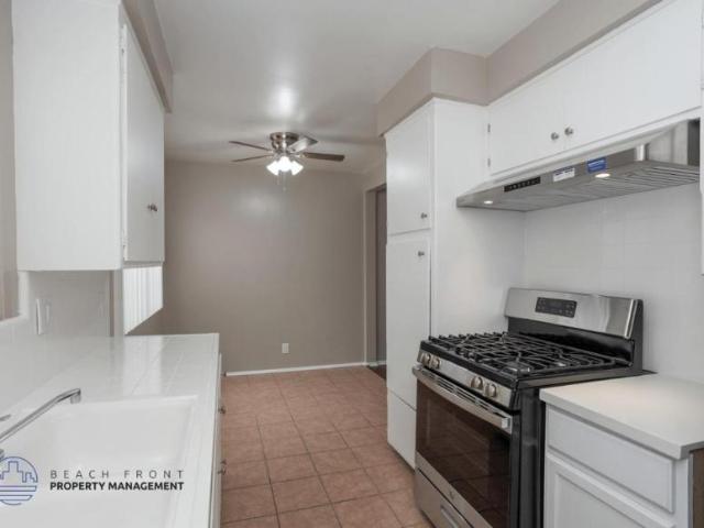 2 bedroom, Hawthorne CA 90250 104490214