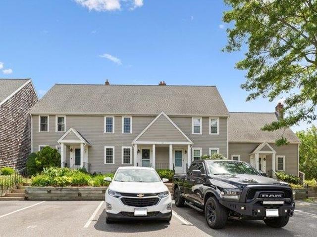 2 bedroom, Halifax MA 02338 105692294