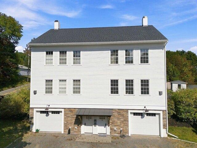 2 bedroom, Hallowell ME 04347 105573943