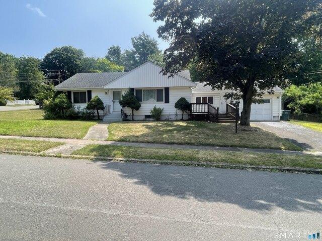 2 bedroom, Hamden CT 06514 105440675