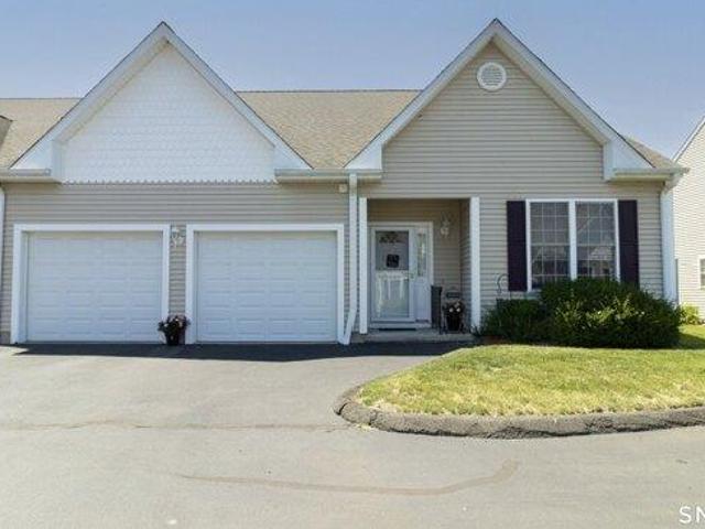 2 bedroom, Hamden CT 06517 104809984