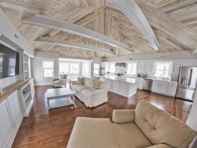 2 bedroom, Hampton NH 03842 104930034
