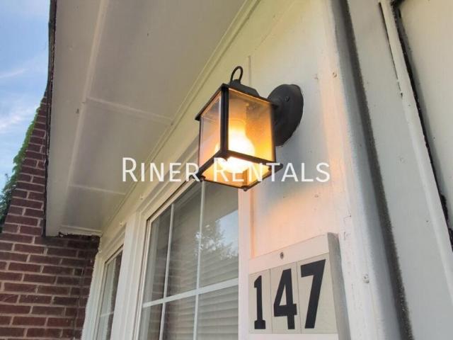 2 bedroom, Harrisonburg VA 22801 103892912