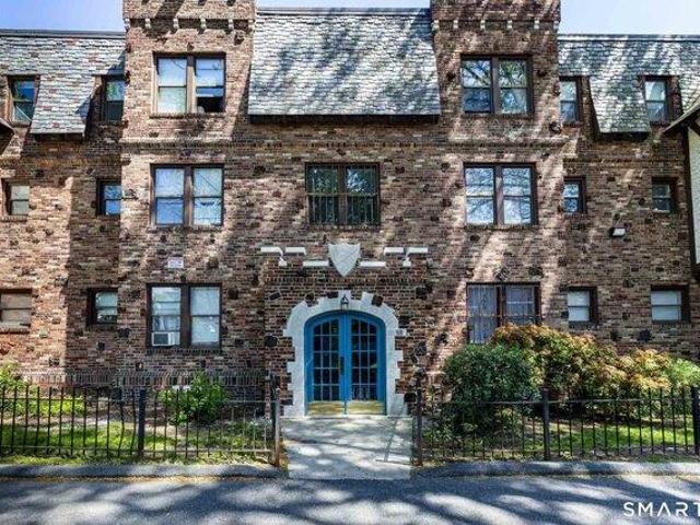 2 bedroom, Hartford CT 06105 103434407