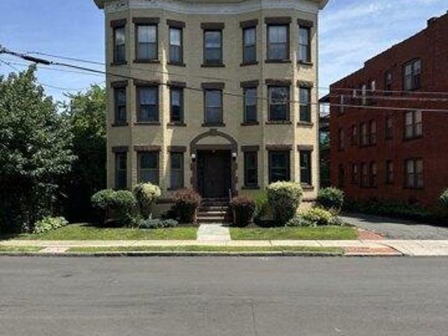 2 bedroom, Hartford CT 06114 105286783