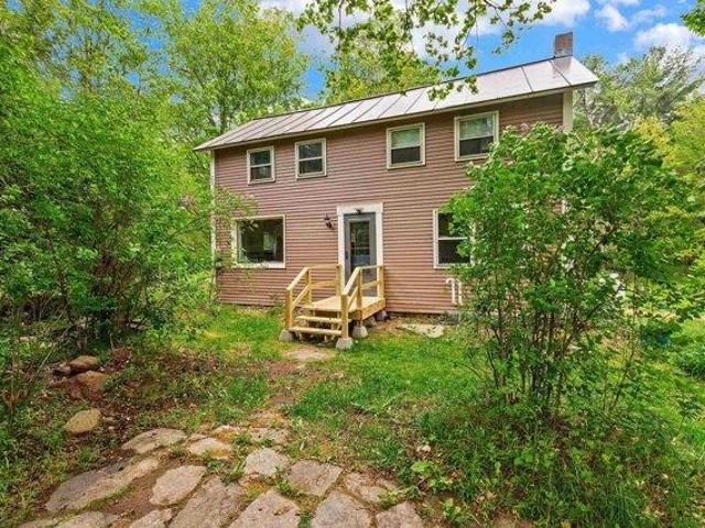 2 bedroom, Hartford VT 05001 104189919