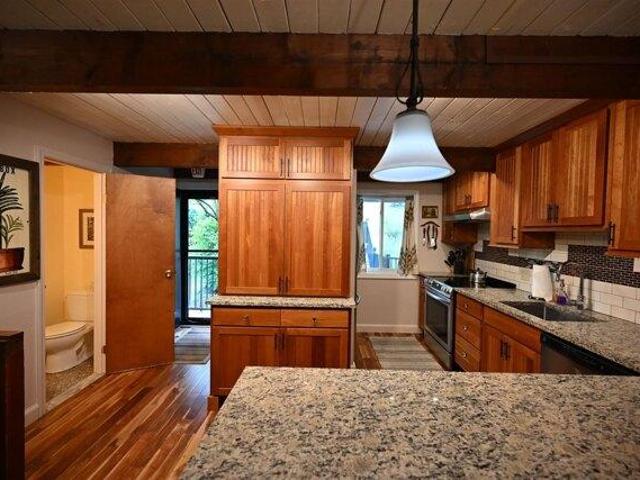 2 bedroom, Hartford VT 05059 105586519
