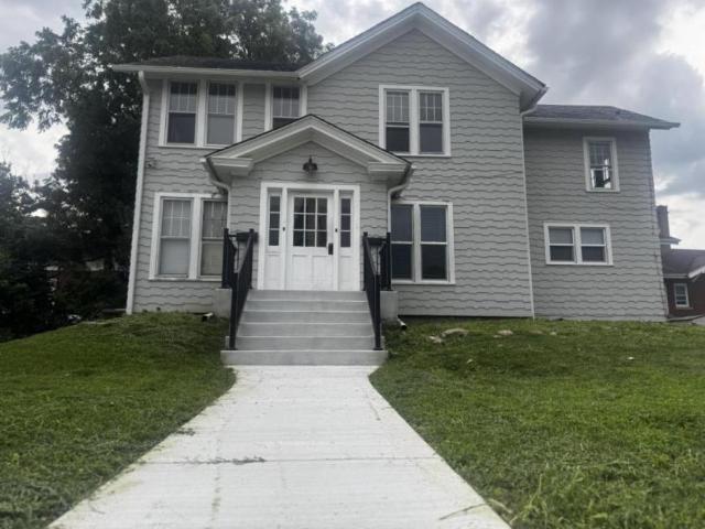2 bedroom, Harvard IL 60033 105043853