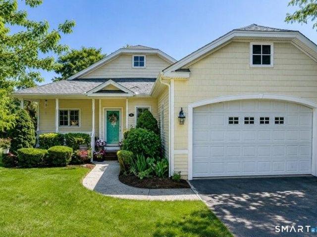 2 bedroom, Hebron CT 06248 105190871