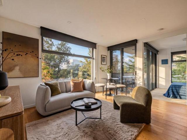 2 Bedroom Apartment Heidelberg VIC 102758908