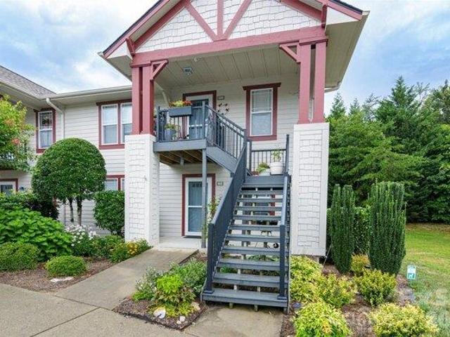 2 bedroom, Hendersonville NC 28792 104902026