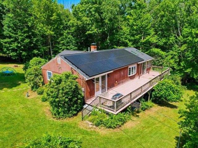 2 bedroom, Henniker NH 03242 104298183