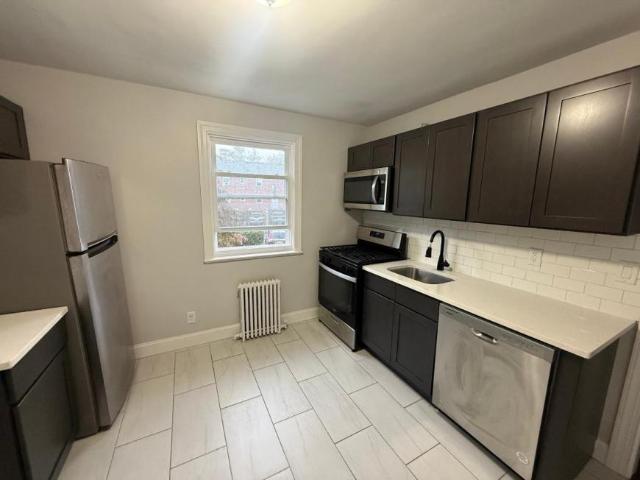 2 bedroom, Highland Park NJ 08904 106062181