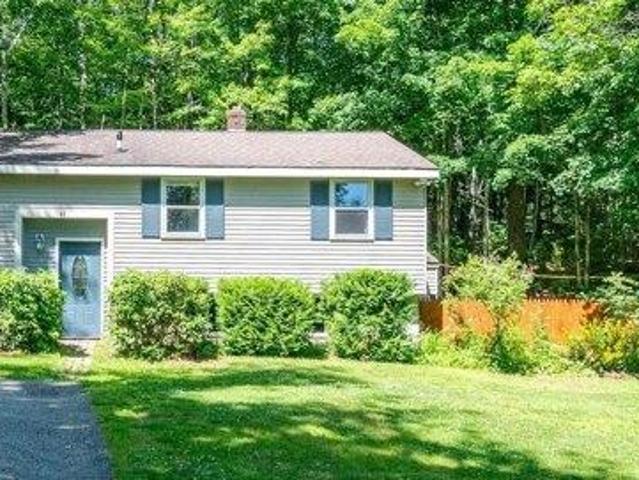 2 bedroom, Hiram ME 04041 105722455