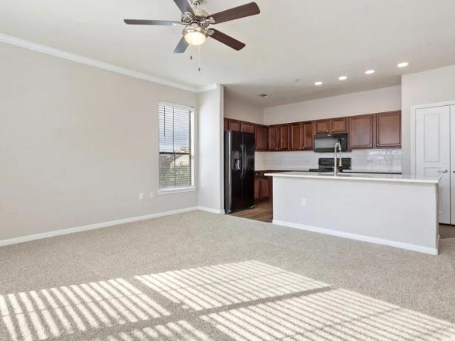 2 bedroom, Hutto TX 78634 LS102152450