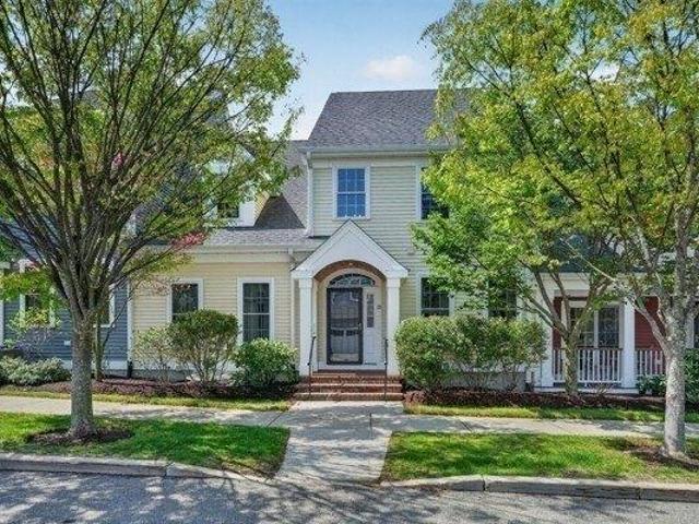 2 bedroom, Hudson MA 01749 104261643